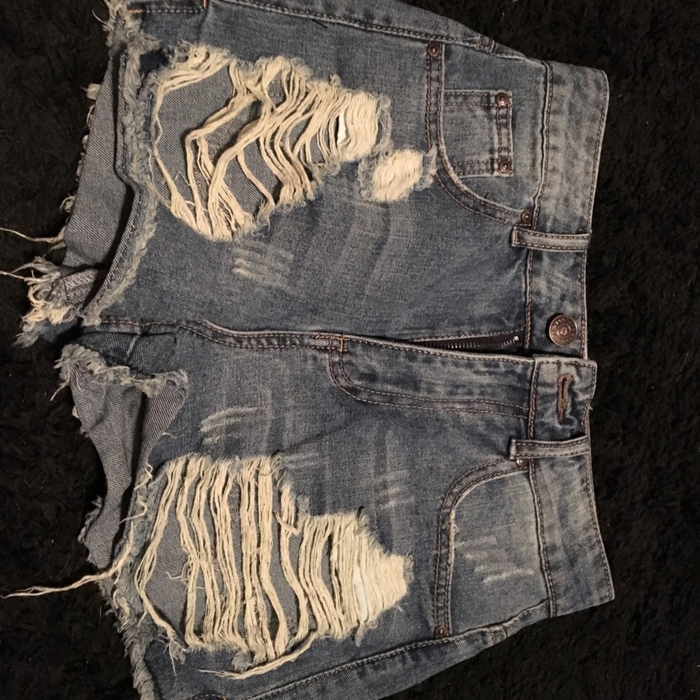 distressed jean shorts